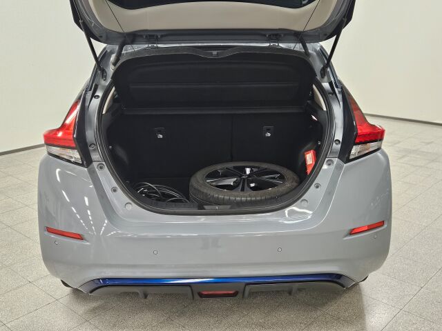 NISSAN Leaf 2021 N-Connecta 40 kWh LED FI