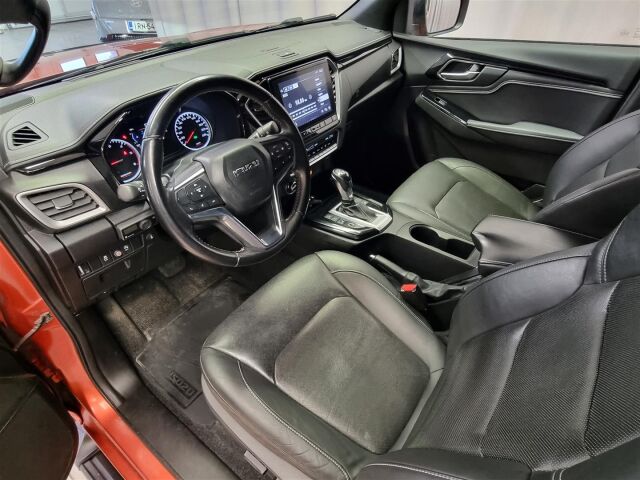 ISUZU D-Max 2022 Double Cab 163 TDi 4WD 6AT LSE Two-Seater  * ACC / Pa-Lämmitin / Koukku / Keyless / P-kamera *