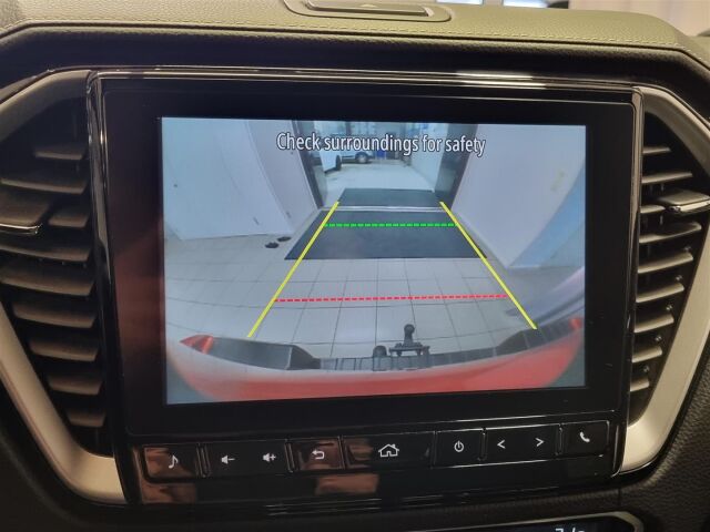 ISUZU D-Max 2022 Double Cab 163 TDi 4WD 6AT LSE Two-Seater  * ACC / Pa-Lämmitin / Koukku / Keyless / P-kamera *