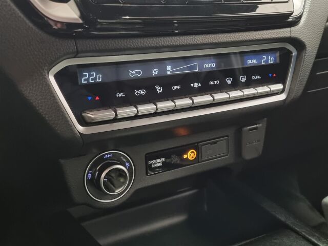 ISUZU D-Max 2022 Double Cab 163 TDi 4WD 6AT LSE Two-Seater  * ACC / Pa-Lämmitin / Koukku / Keyless / P-kamera *