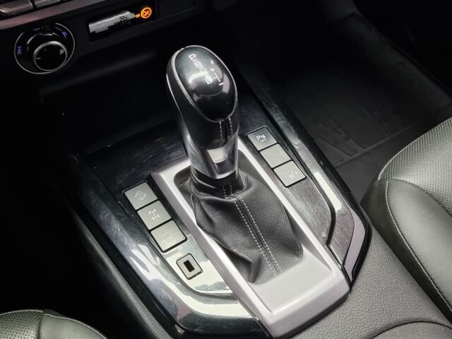 ISUZU D-Max 2022 Double Cab 163 TDi 4WD 6AT LSE Two-Seater  * ACC / Pa-Lämmitin / Koukku / Keyless / P-kamera *