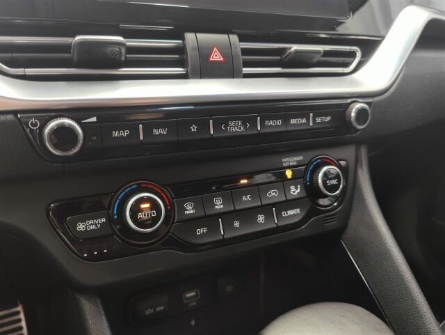 KIA Niro plug-in 2020 1,6 GDI Business Premium DCT