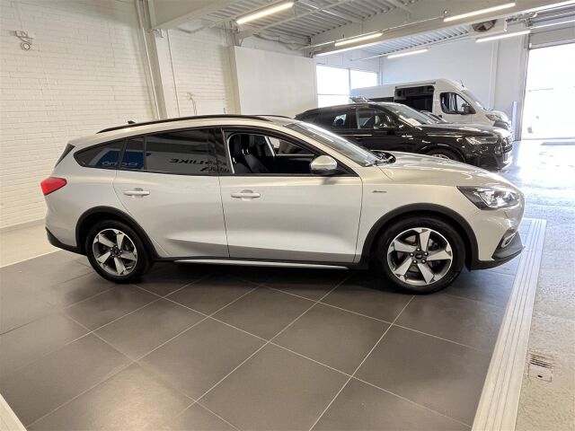 FORD Focus 2020 1,0 EcoBoost 125hv A8 Active Wagon, 1-omisteinen! Hieno yksilö!