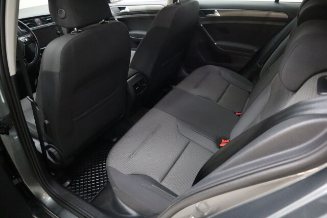 VOLKSWAGEN Golf 2020 e-Golf 100 kW (136 hv) automaatti