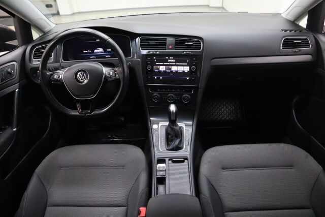 VOLKSWAGEN Golf 2020 e-Golf 100 kW (136 hv) automaatti