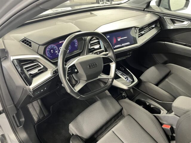 Audi Q4 e-tron 2022 50 e-tron quattro, 1-omisteinen suomiauto! Matriisi ledit, vetokoukku, uudet kesärenkaat! Takuu!