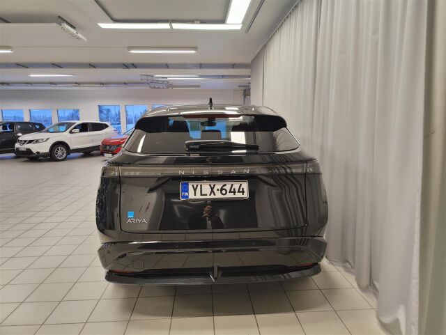 NISSAN Ariya 2023 63kWh Advance 2WD 22kw charger * 1. Omistaja / ACC / Navi / Lämmitettävä tuulilasi *