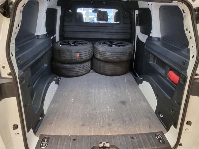 VOLKSWAGEN ID. Buzz Cargo 2023 Cargo 150kW PRO Business 77 kWh  * 1 omistaja / Alv. / Vetokoukku / ACC  *