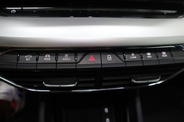 SKODA Octavia 2023 1.5 TSI Style eTEC DSG Autom.