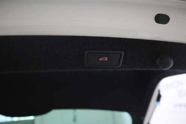 SKODA Octavia 2023 1.5 TSI Style eTEC DSG Autom.