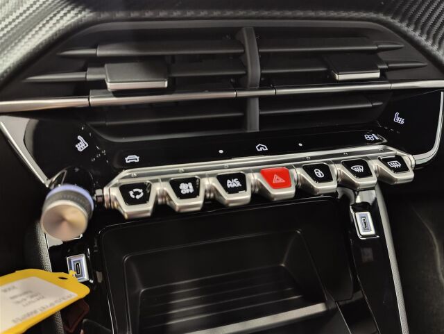 Peugeot 2008 2026 Allure Hybrid 145 Automaatti