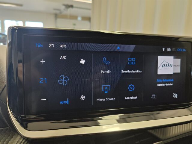 Peugeot 2008 2026 Allure Hybrid 145 Automaatti