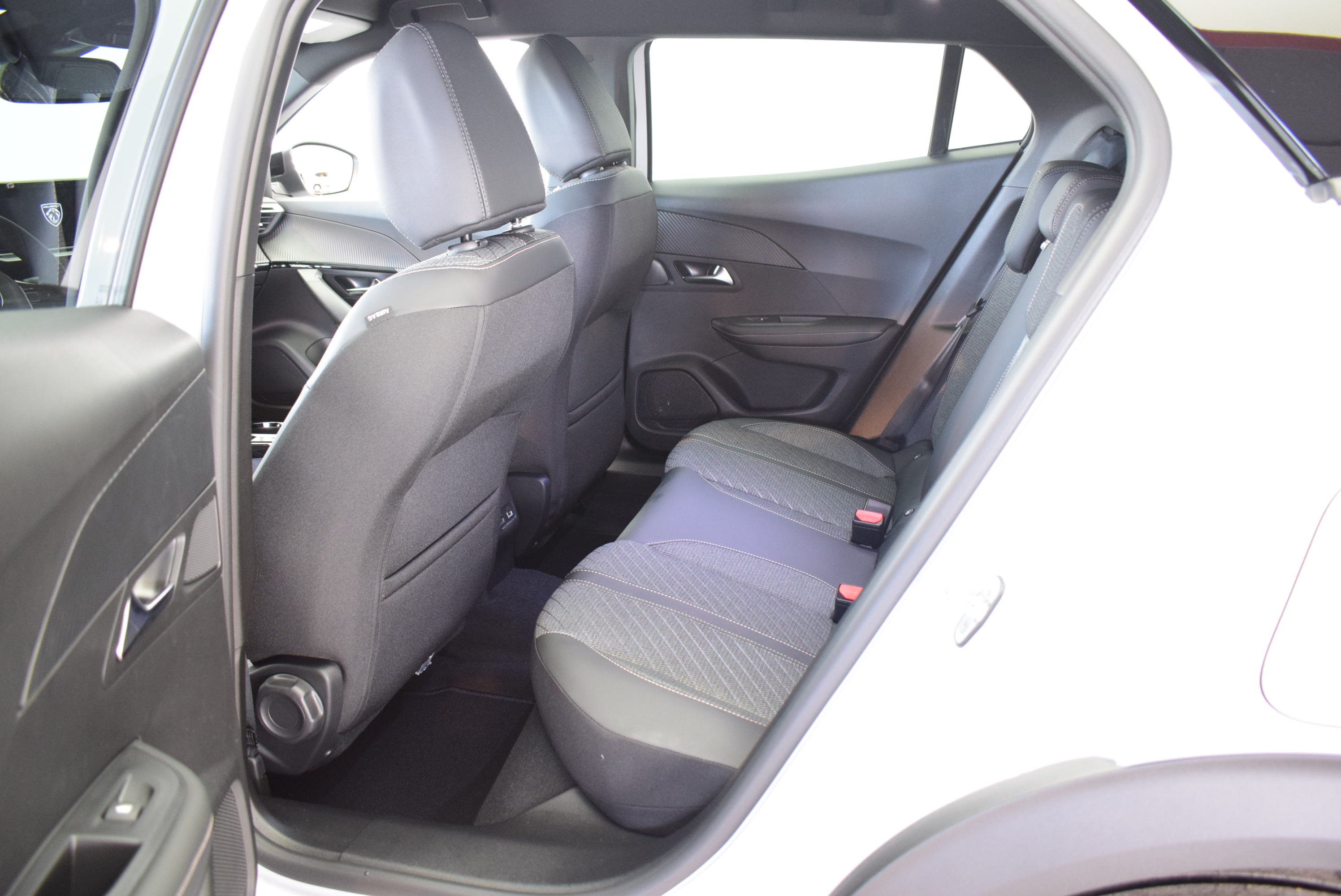 Peugeot 2008 2026, kuva 6/6