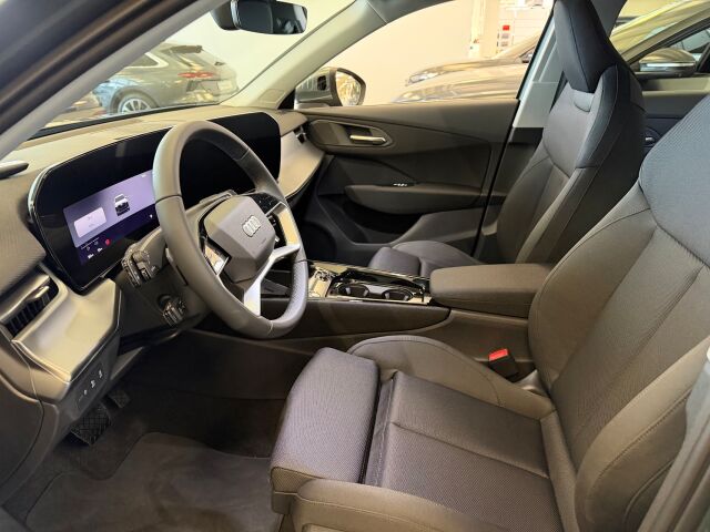 Audi Q3 2026 e-hybrid 200 kW. Takuu 5-vuotta / 100.000 km