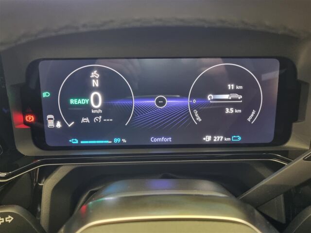 Nissan Micra 2026 52kWh Advance