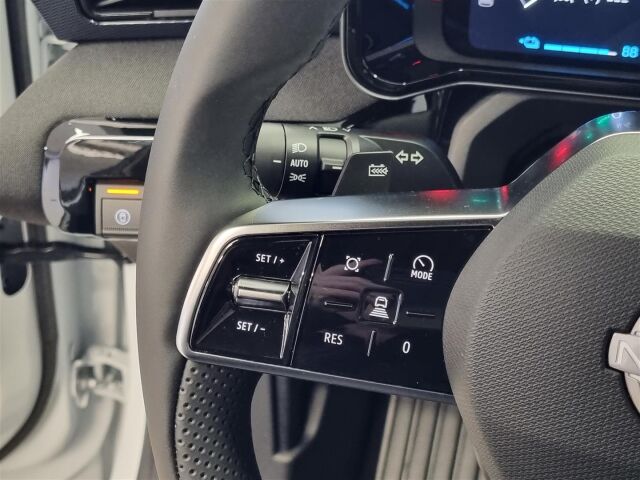 Nissan Micra 2026 52kWh Advance