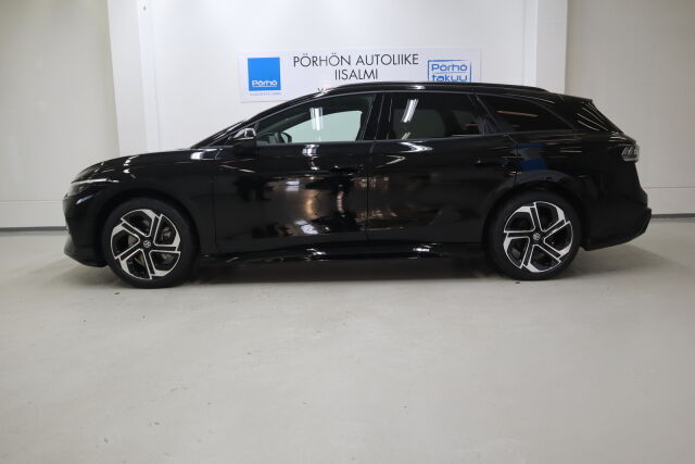 Volkswagen ID.7 2026 Tourer GTX 4MOTION Premium 250 kW Akku 86kWh ** Talvirenkaat 760 € **