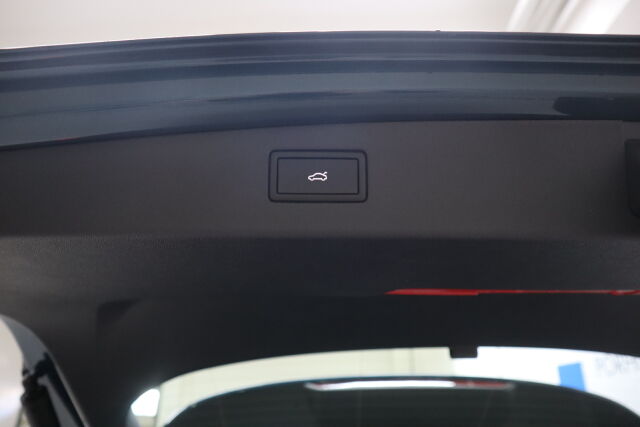 Volkswagen Tiguan 2026 Comfort Business 1,5 eTSI 96 kW DSG-automaatti