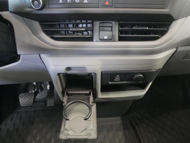 Volkswagen Transporter 2026 Pitkä umpipakettiauto 2,0 TDI 110 kW, Automaatti