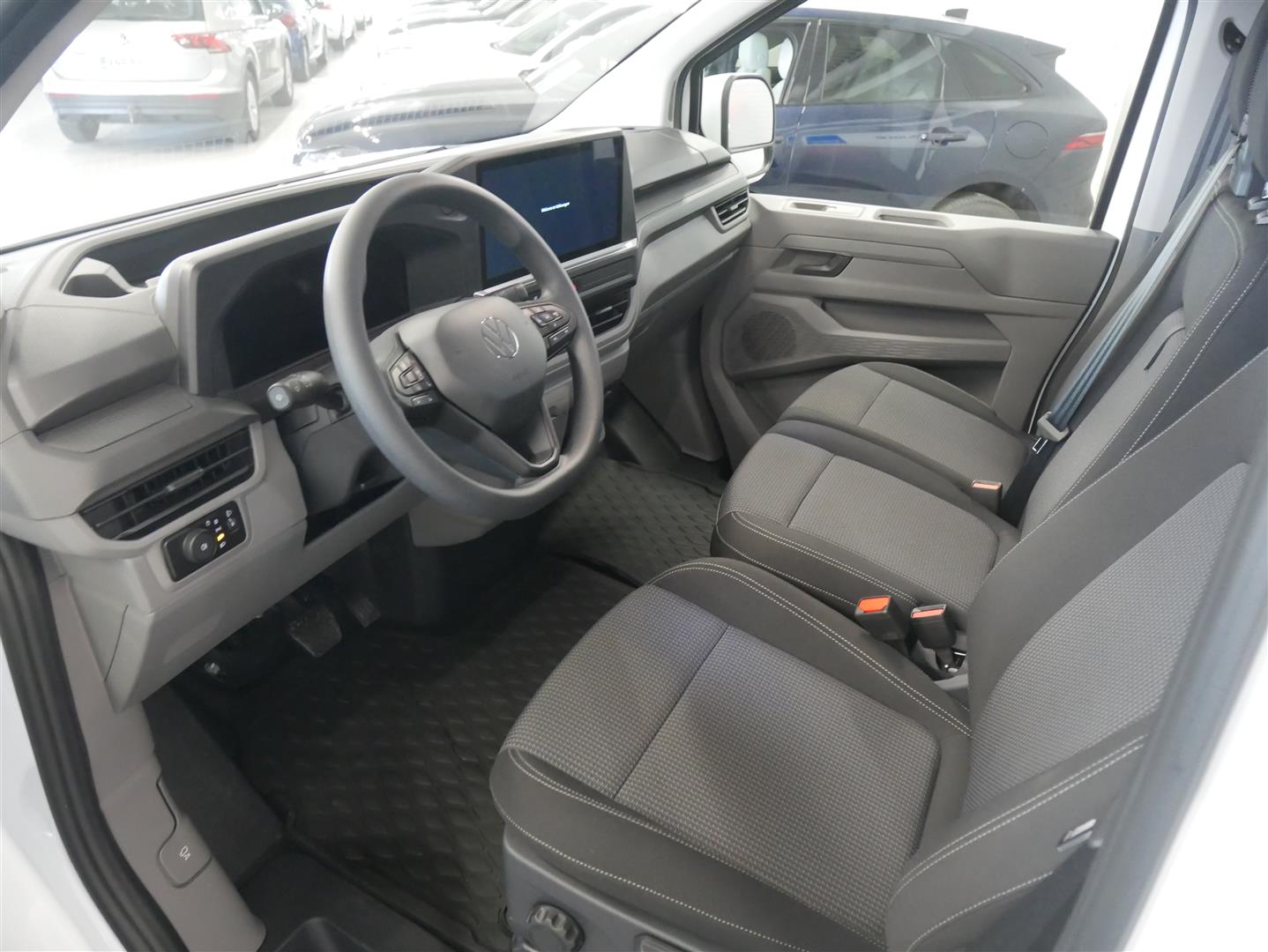 Volkswagen Transporter 2026, photo 6/16