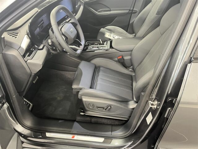 Audi Q6 e-tron 2026 Sportback quattro S line Plus