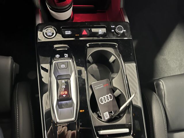 Audi Q6 e-tron 2026 Sportback quattro S line Plus