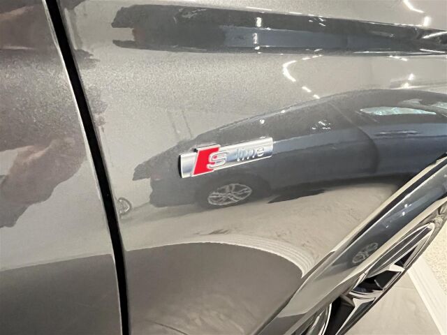 Audi Q6 e-tron 2026 Sportback quattro S line Plus