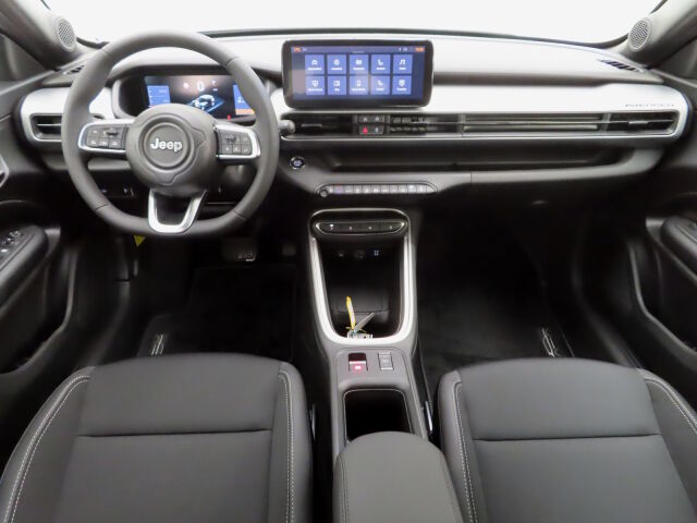 Jeep Avenger 2026 e-Hybrid Automaatti Black Edition *Esittelyauto kaksilla renkailla