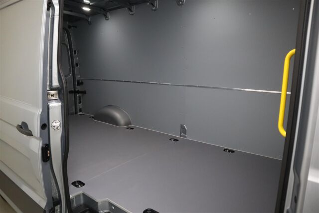 Volkswagen Crafter 2026 35 umpipakettiauto 2,0 TDI 130 kW 4Motion 8at, 4490 *HUIPPUVARUSTEET*