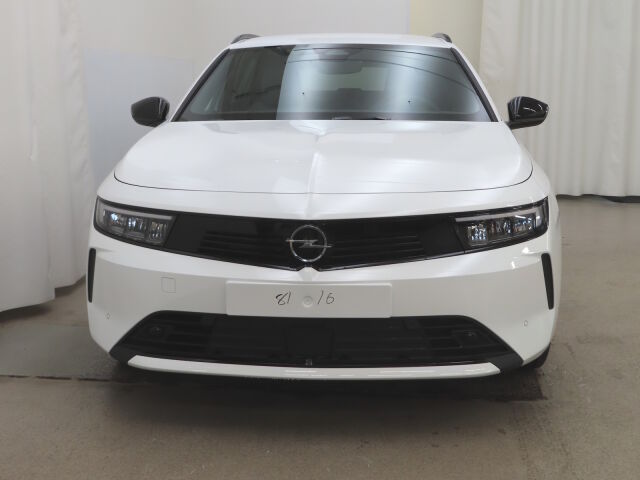 Opel Astra 2026 Sports Tourer Edition Plus Hybrid 145 Automaatti *Korko 1,9% + kulut *TÄHÄN AUTOON TALVIRENKAAT 399€