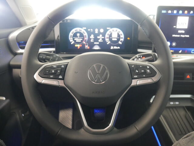 Volkswagen T-Roc 2026 Style 1,5 eTSI 110 kW (MHEV) DSG-automaatti*Heti toimitukseen!*