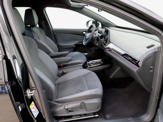 Volkswagen ID.4 2026 Pro 4MOTION Elegance 210 kW, akku 77kWh
