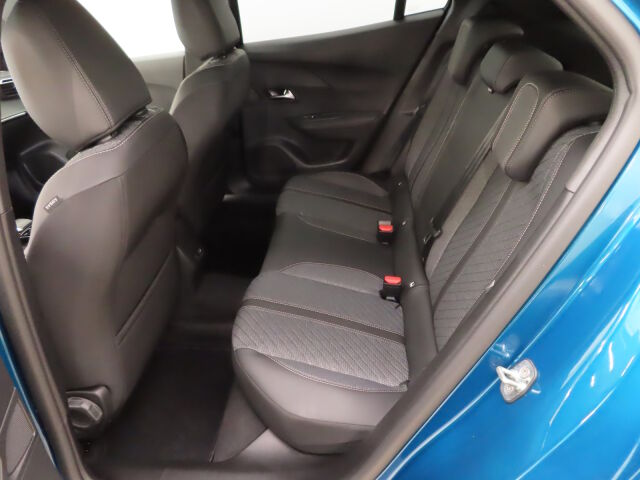 Peugeot 2008 2026 Allure Hybrid 145 Automaatti