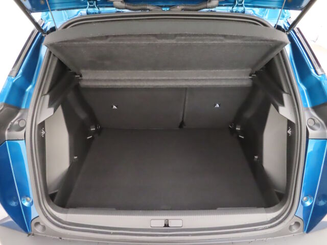 Peugeot 2008 2026 Allure Hybrid 145 Automaatti
