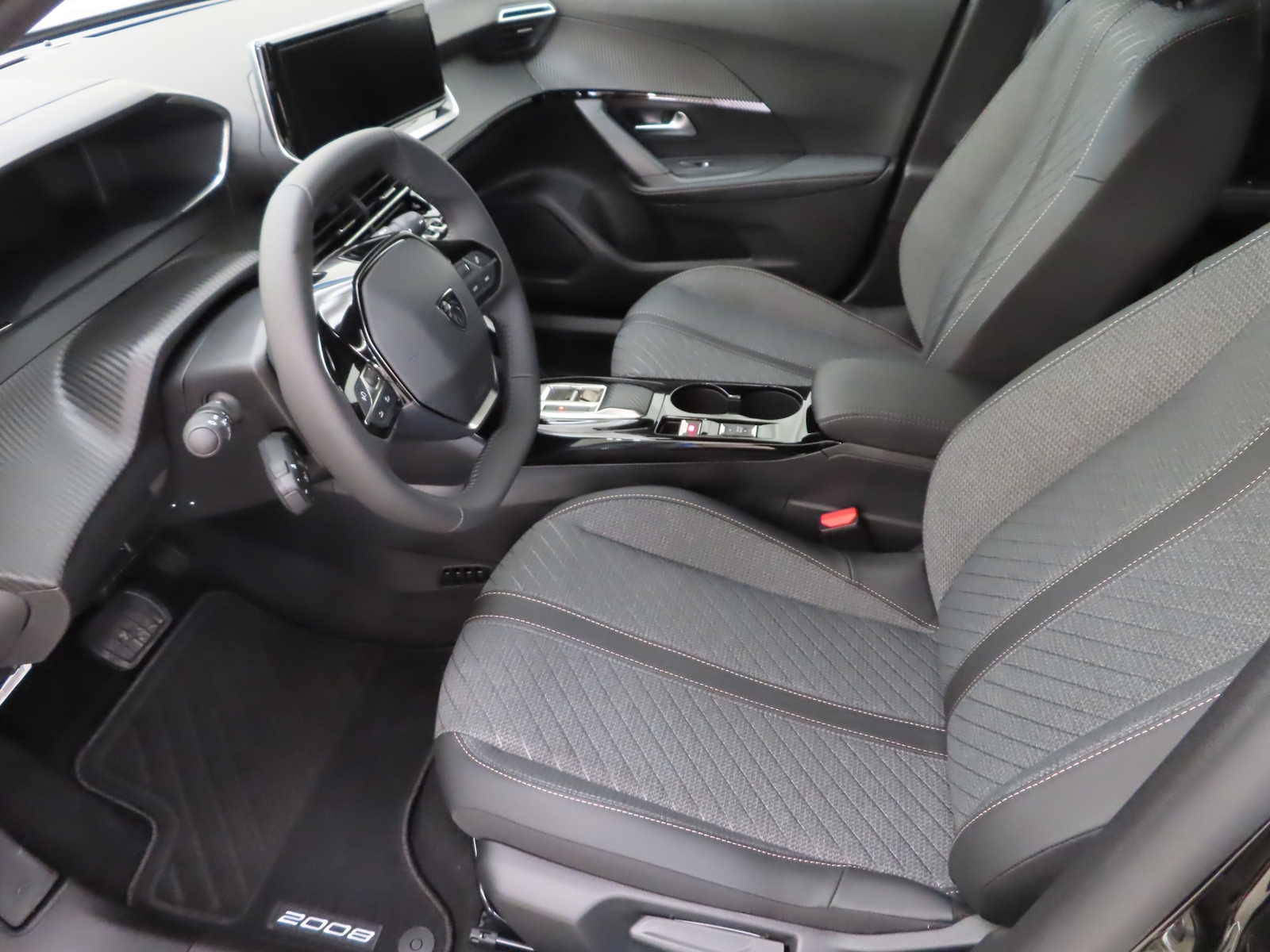 Peugeot 2008 2026, kuva 7/10