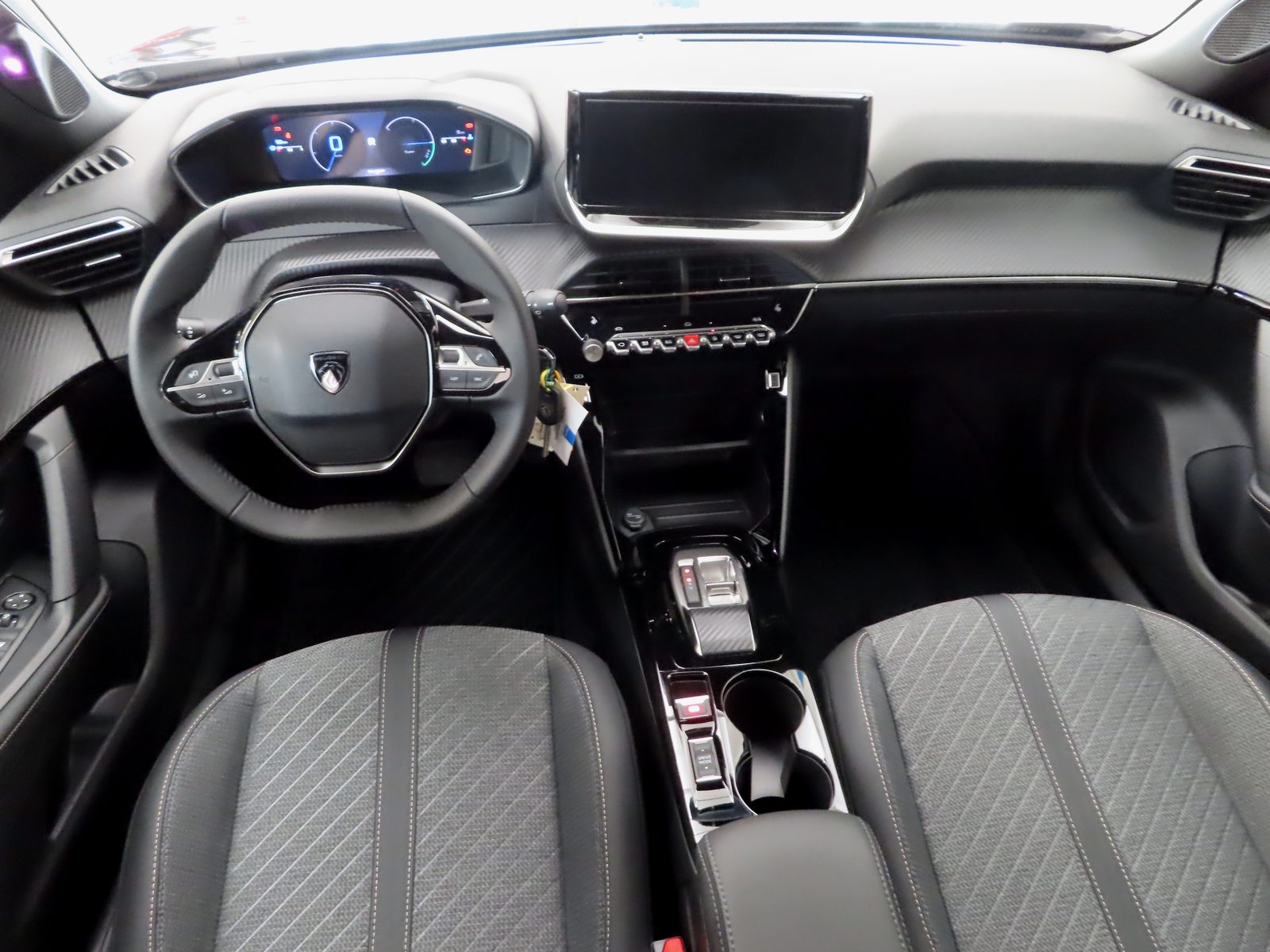 Peugeot 2008 2026, kuva 6/10