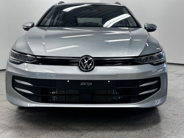 Volkswagen Golf 2026 Comfort Edition 1,5 eTSI 85 kW (MHEV) DSG-automaatti