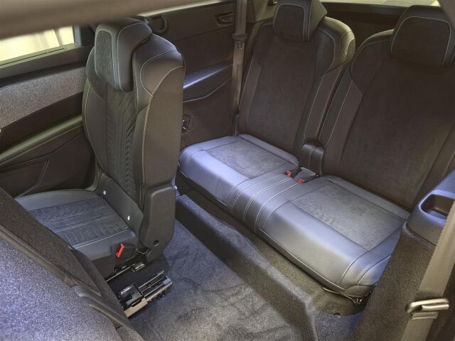 Peugeot E-5008 2026 GT Exclusive AWD 73 kWh 325 Automaatti