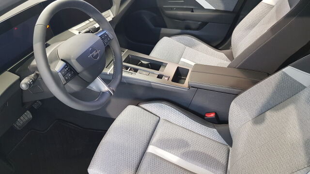 Opel Astra 2026 Sports Tourer Edition Plus Hybrid 145 Automaatti