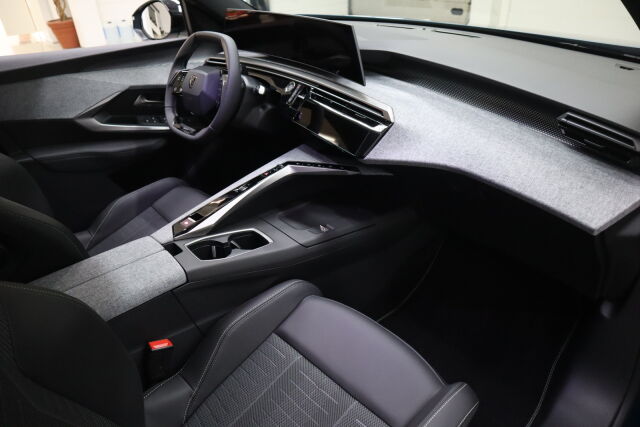 Peugeot 3008 2026 GT Hybrid 145 Automaatti **Yksityisleasing alk. 499€/kk**