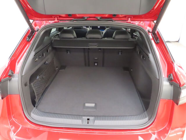Volkswagen ID.7 2026 Tourer GTX 4MOTION Business 250 kW, akku 86 kWh