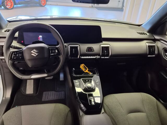 Suzuki e VITARA 2026 4WD 61 kWh 183 hv GL