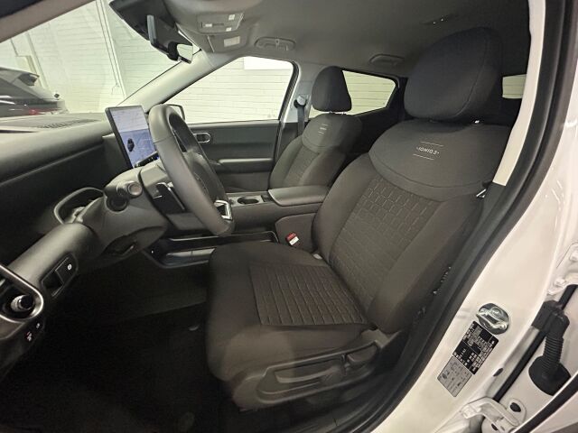 Hyundai IONIQ 3 2026 61 kWh 135 hv Trend / Navi / Adapt.vakkari / Kamera / Lämpöpumppu / 2 x renkaat /