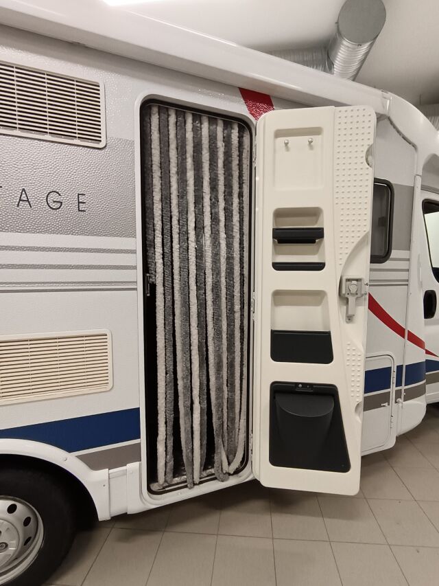 FIAT-DETHLEFFS DETHLEFFS 2008 T 6501 B Advantage Matkailuauto (SA) 3ov 2287cm3