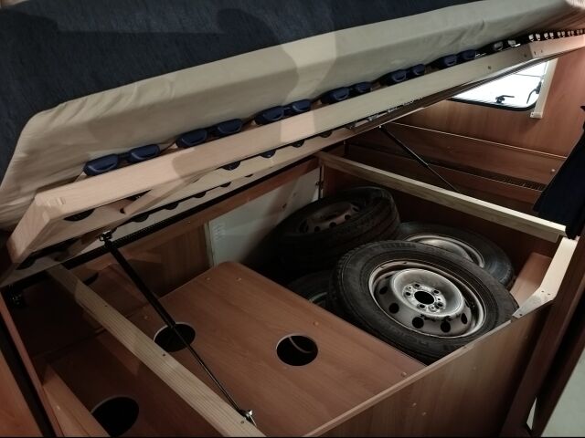 FIAT-DETHLEFFS DETHLEFFS 2008 T 6501 B Advantage Matkailuauto (SA) 3ov 2287cm3