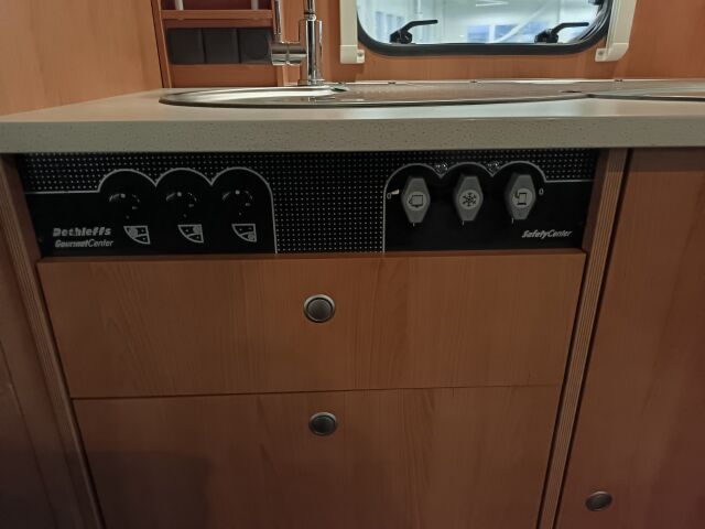 FIAT-DETHLEFFS DETHLEFFS 2008 T 6501 B Advantage Matkailuauto (SA) 3ov 2287cm3