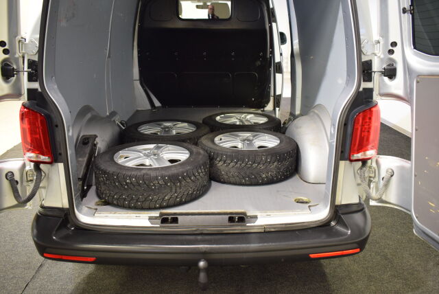 Volkswagen Transporter 2020 Pitkä 2,0 TDI 110 kW 3200kg* Alv.Väh.Oikeus*