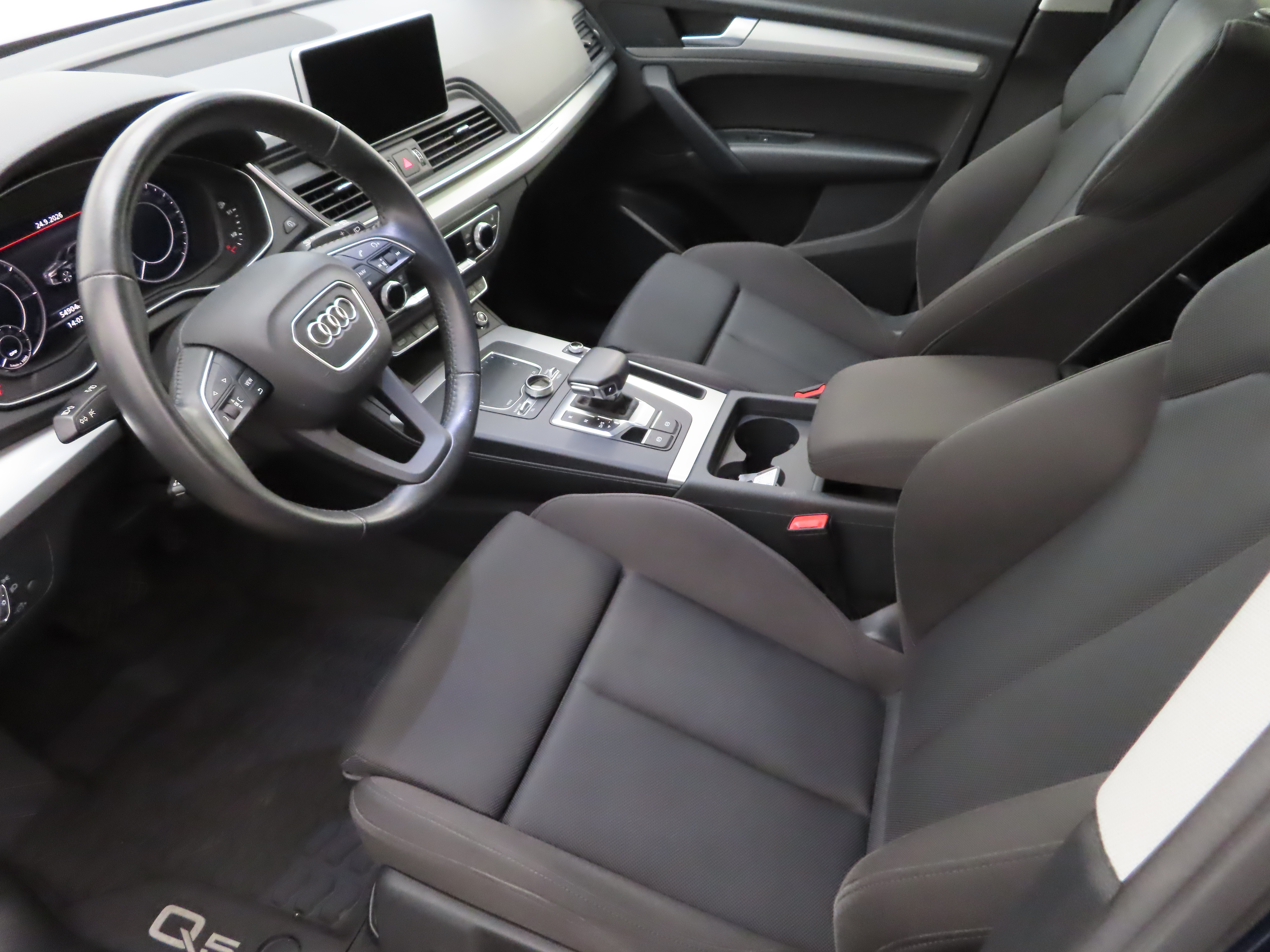 Audi Q5 2020, kuva 7/13