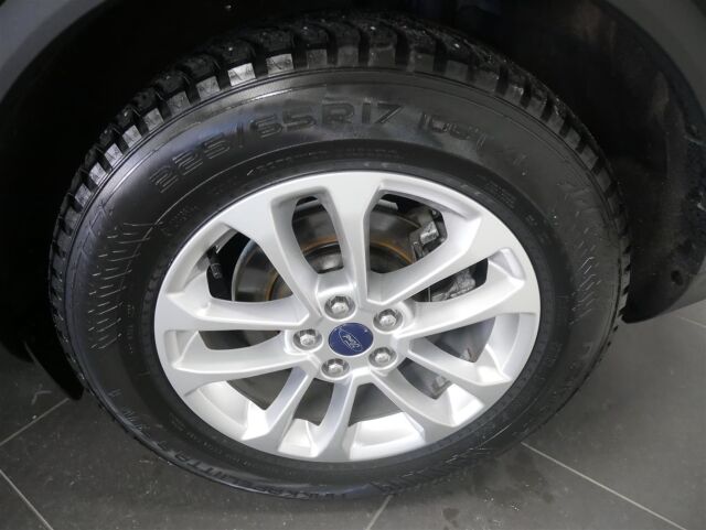 FORD Kuga 2020 2,0 EcoBlue 190hv A8 AWD Titanium X Launch Edition 5-ovinen