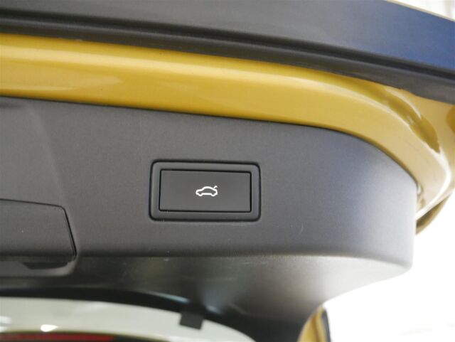 VOLKSWAGEN ID.4 2021 Pro Performance Max 150 kW, akku 77 kWh, 1-omisteinen! Takuu!